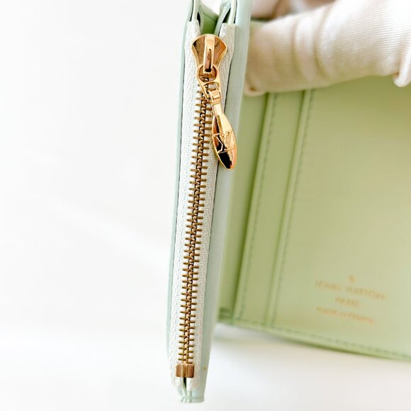 Louis Vuitton Summer Stardust Capucines Wallet - Picture 9 of 15